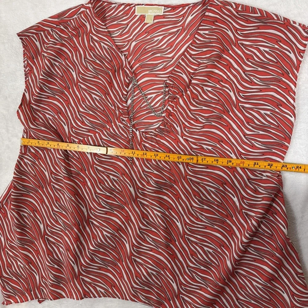 Michael Michael Kors Women's Short Sleeve Flowy Pink Pattern‎ Blouse Large